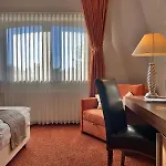 Hotell Art-hotel Braun 4*