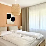 Art-hotel Braun Отель Кирхгаймболанден