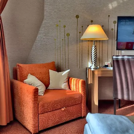Art-hotel Braun Отель Кирхгаймболанден