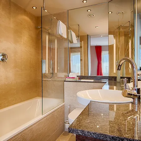 Art-hotel Braun Отель 4*