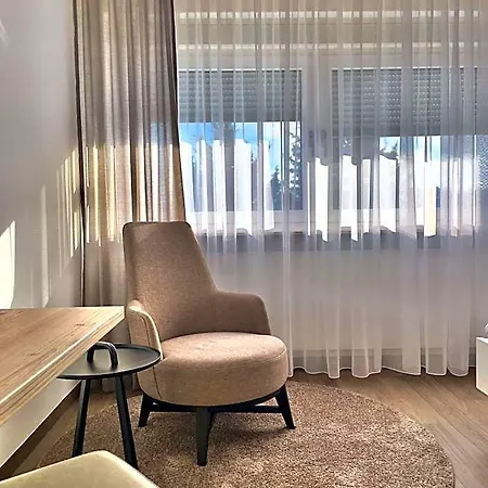 Art-hotel Braun 4* 科黑姆波兰顿