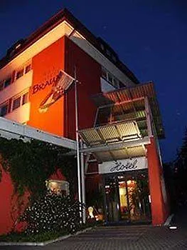 Art-hotel Braun Отель Кирхгаймболанден